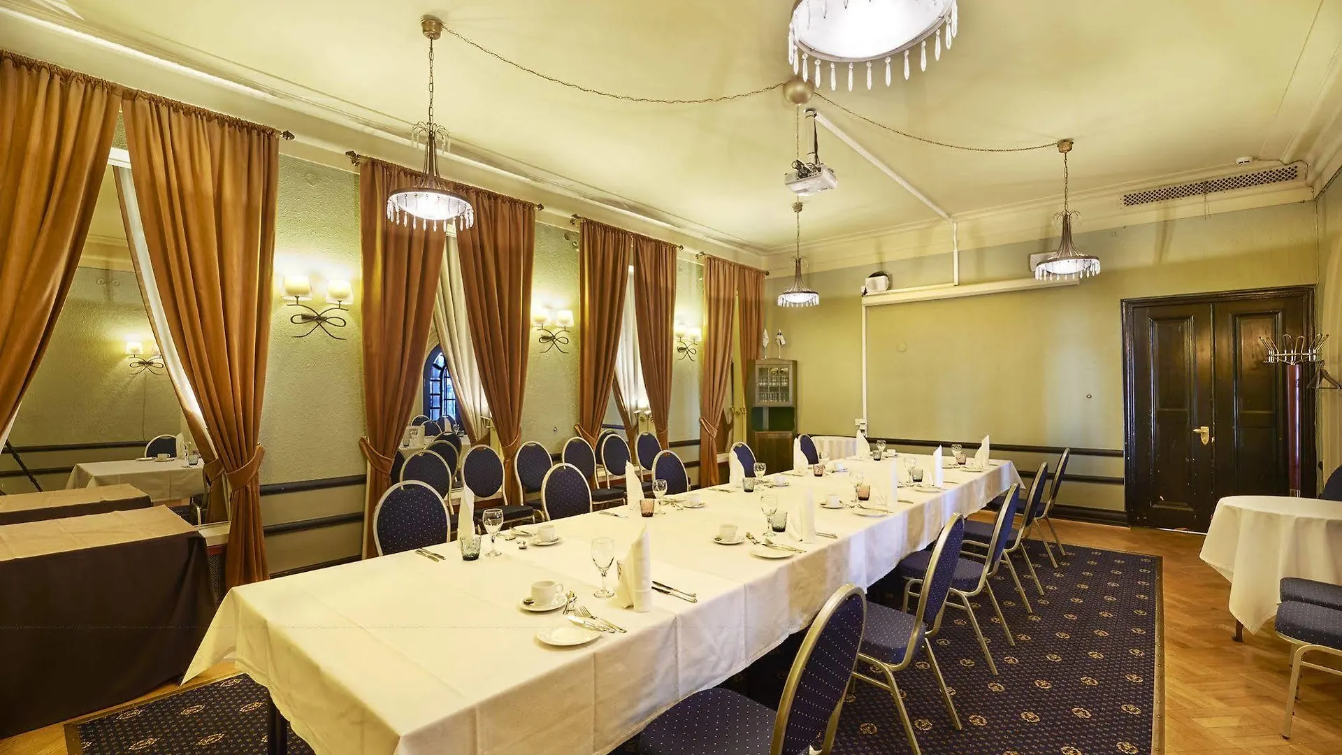 ****  Seurahuone Helsinki Hotel Finland